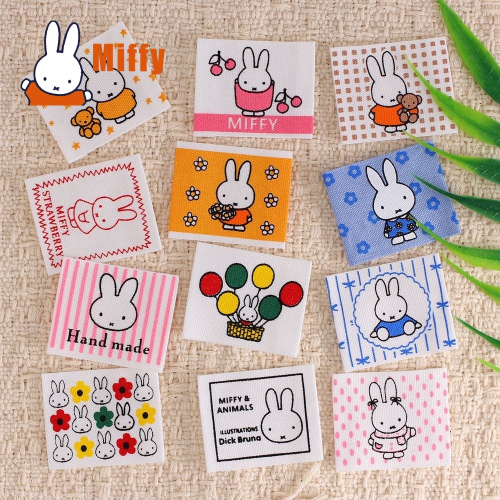 แผ่นผ้าปักลายมิฟฟี่น่ารัก รูปก - Embellishments For Scrapbooking บทวิจารณ์และราคา