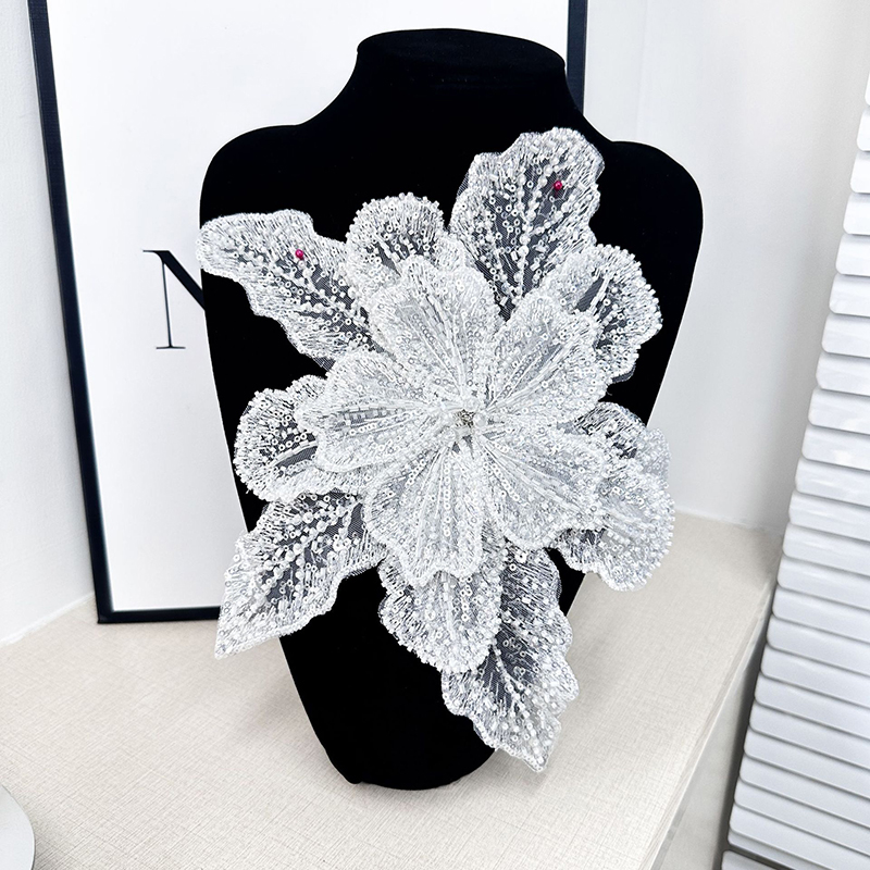 ป้ายปักลายดอกไม้ประดับเลื่อมลู - Applique Patch Flower บทวิจารณ์และราคา